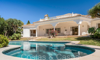 Luxevilla met Andalusische charme te koop in een bevoorrechte urbanisatie dicht bij de golfbanen in Marbella - Benahavis 67606 