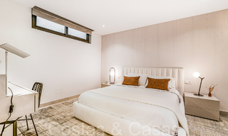 Modernistische luxevilla te koop in een exclusieve, afgeschermde woonwijk op de Golden Mile van Marbella 67658 