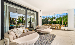 Modernistische luxevilla te koop in een exclusieve, afgeschermde woonwijk op de Golden Mile van Marbella 67682 