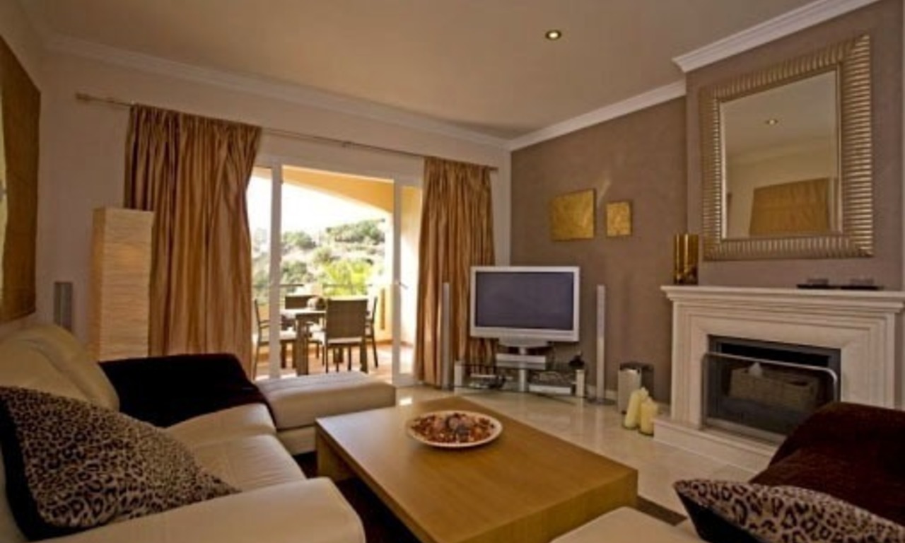 Ruim luxe appartement in showflatconditie te koop in Elviria te Marbella 5