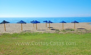 Beachside villa te koop, New Golden Mile, Marbella - Estepona 27