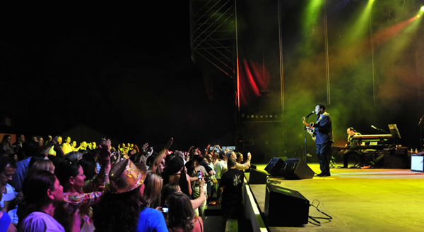 George Benson concert in Marbella 2012 by Costas & Casas