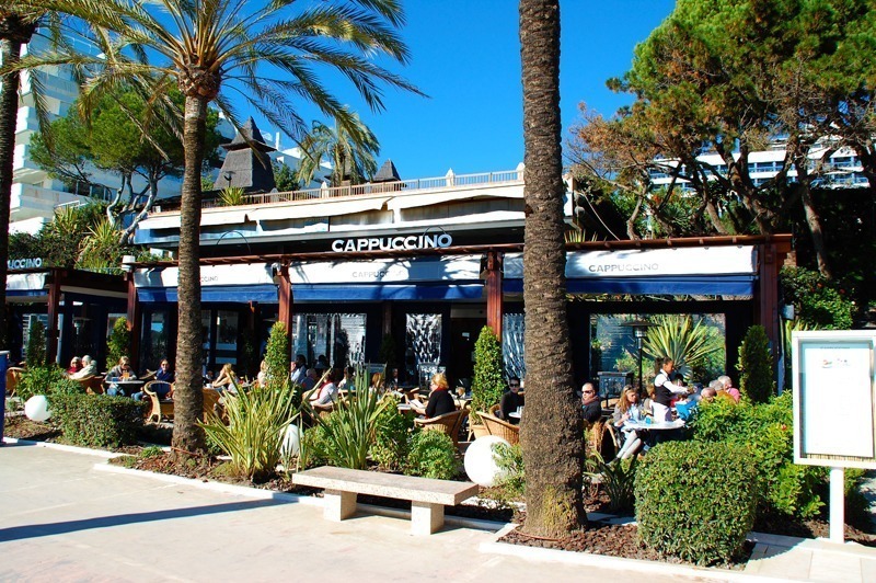 Grand cafe Cappuccino Golden Mile Marbella by Costas & Casas
