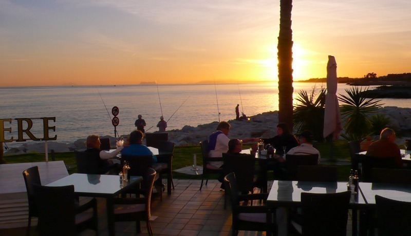 Restaurant Belvedere bij sunset in Puerto Banus