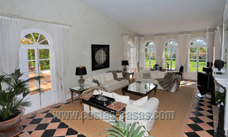 Klassiek, kasteelachtig herenhuis / villa te koop in Nueva Andalucía, Marbella 22672 