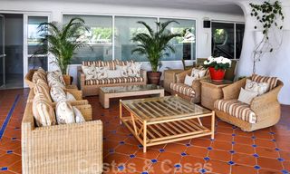Te koop in Puerto Banus, Marbella: luxe strandappartement, penthouse met 5 slaapkamers 22498 