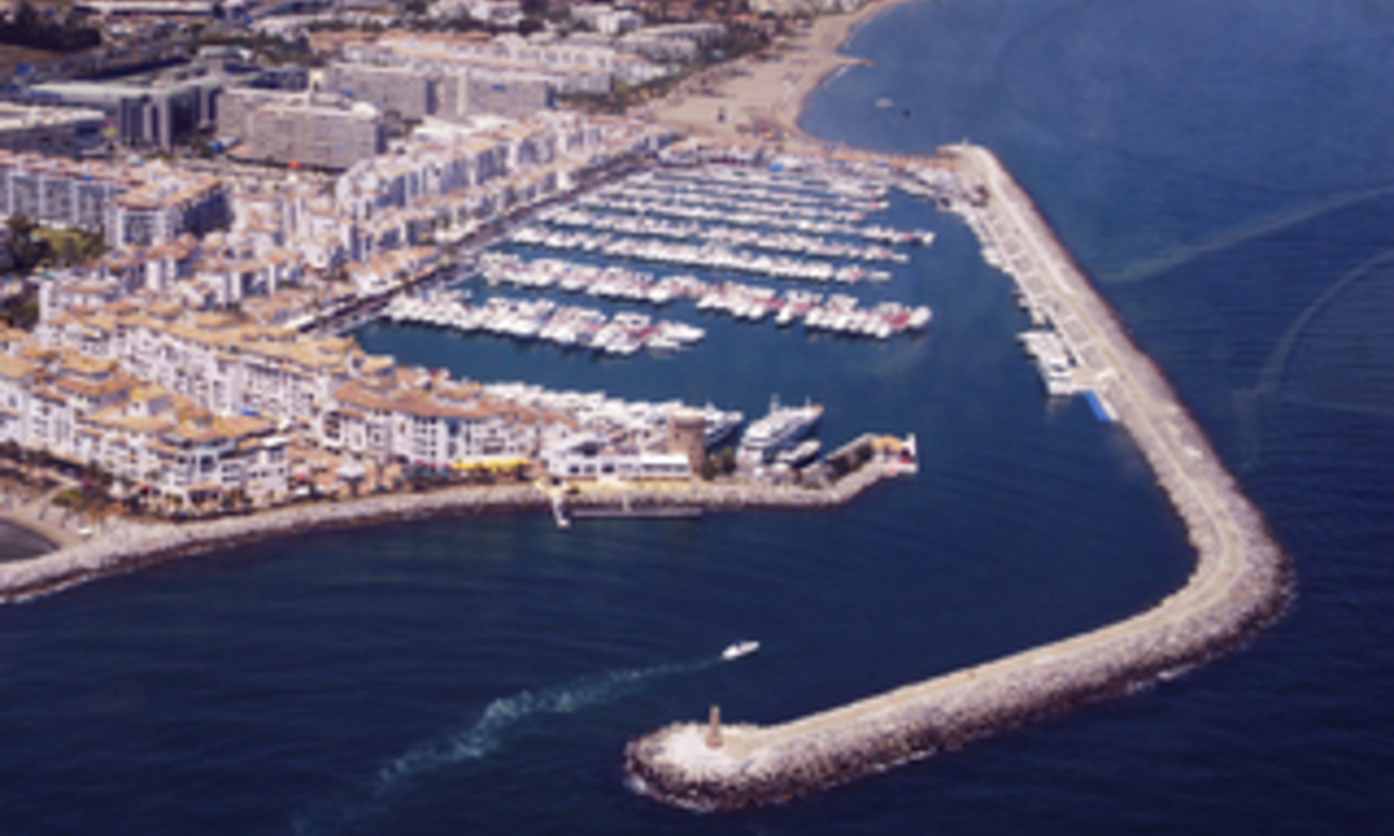 Penthouse appartement te koop / apartment for sale - Puerto Banus, Marbella 16