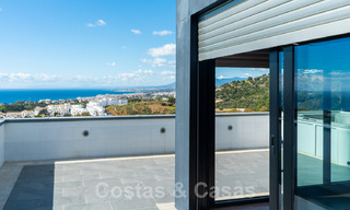 Instapklare moderne villa te koop met schitterend open zeezicht net ten oosten van Marbella centrum 32729 