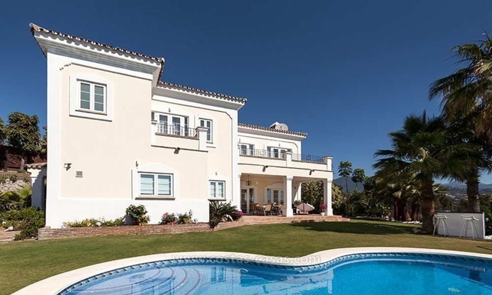 Te koop: Luxueuze frontlijn golf villa te Marbella 2150