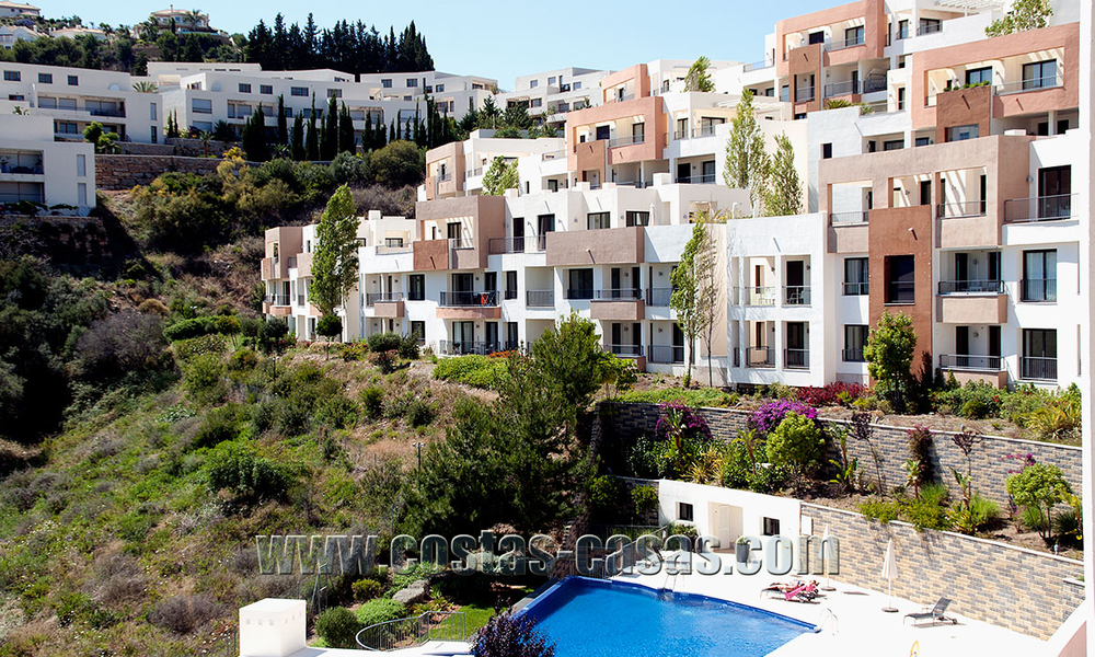 Te koop: Luxueus modern appartement in Marbella met spectaculair zeezicht 27364