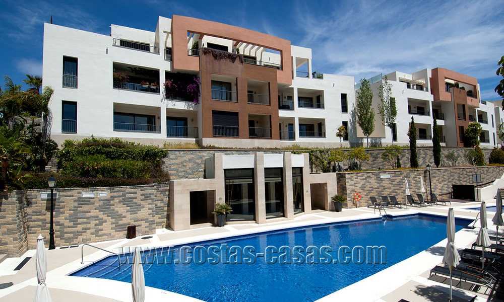 Te koop: Luxueus modern appartement in Marbella met spectaculair zeezicht 27385