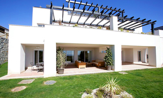 Luxe appartementen te koop op Golf resort te Marbella oost 1