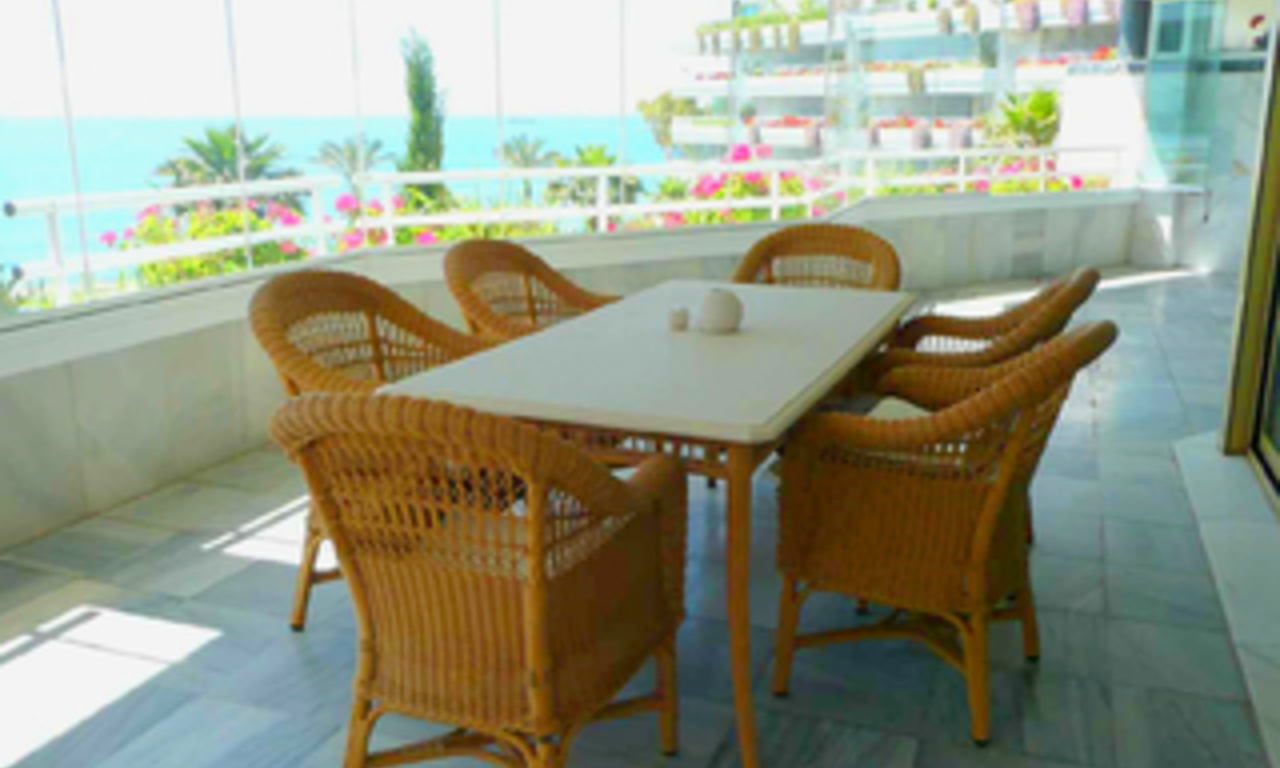 Beachfront appartement te koop, Golden Mile, Puerto Banus - Marbella 2