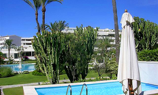 Beachfront luxe appartement te koop in Los Granados, Puerto Banus - Marbella 2
