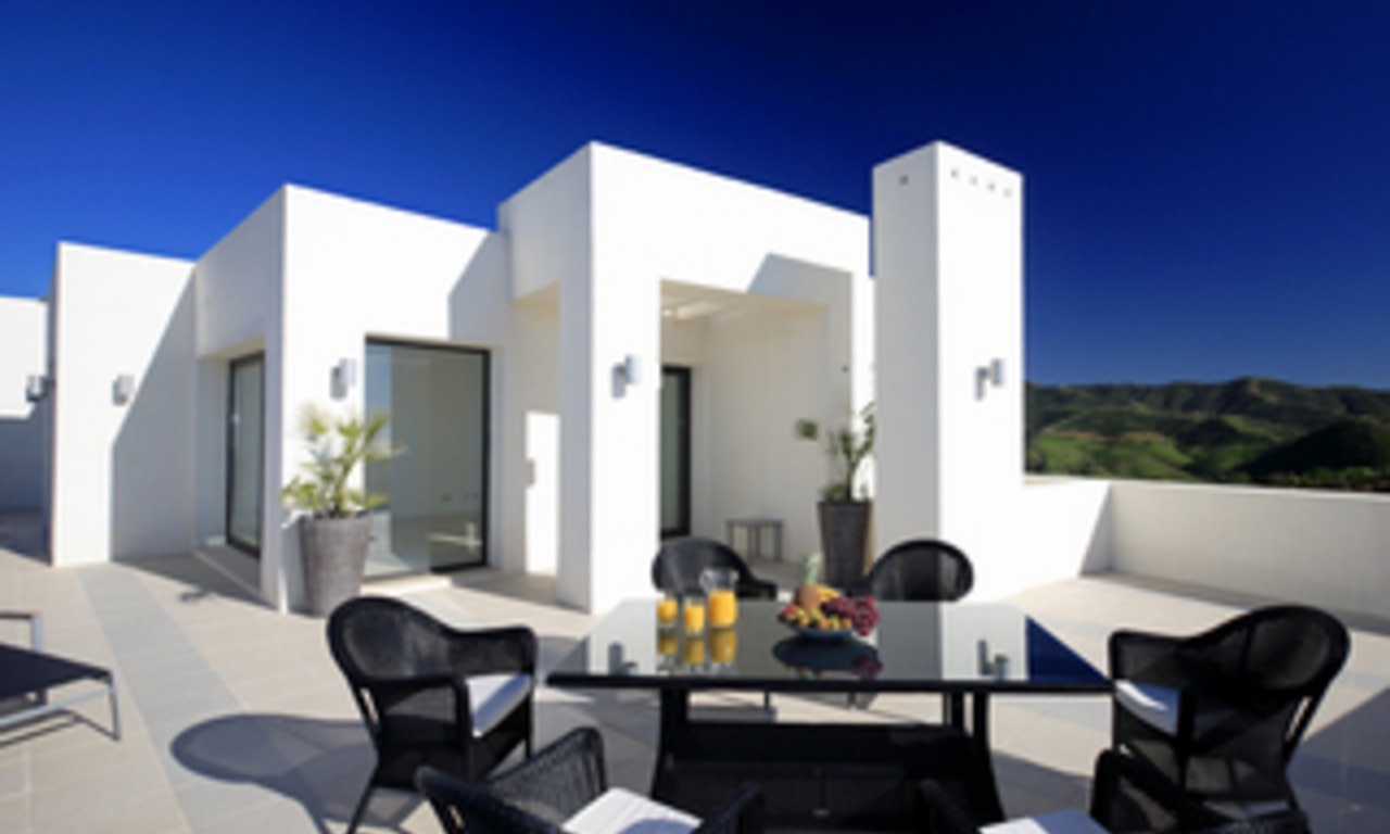 Nieuwe luxe moderne penthouse appartementen te koop in Marbella 0