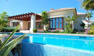 Nieuwe villa in een gated resort te koop in het gebied van Marbella - Benahavis 1