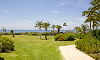 Appartement te koop in frontline beach complex in Elviria te Marbella 2