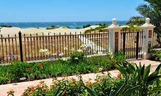 Exclusief Beachfront penthouse appartement te koop aan het strand in Los Monteros te Marbella 2