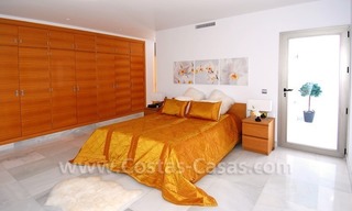 Spoedverkoop - Moderne nieuwe villa te koop op een exclusief golfresort tussen Marbella, Benahavis en Estepona 25