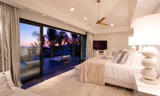 Nieuwe luxueuze moderne villa te koop exclusieve beachside urbanisatie Los Monteros Playa - Marbella 21