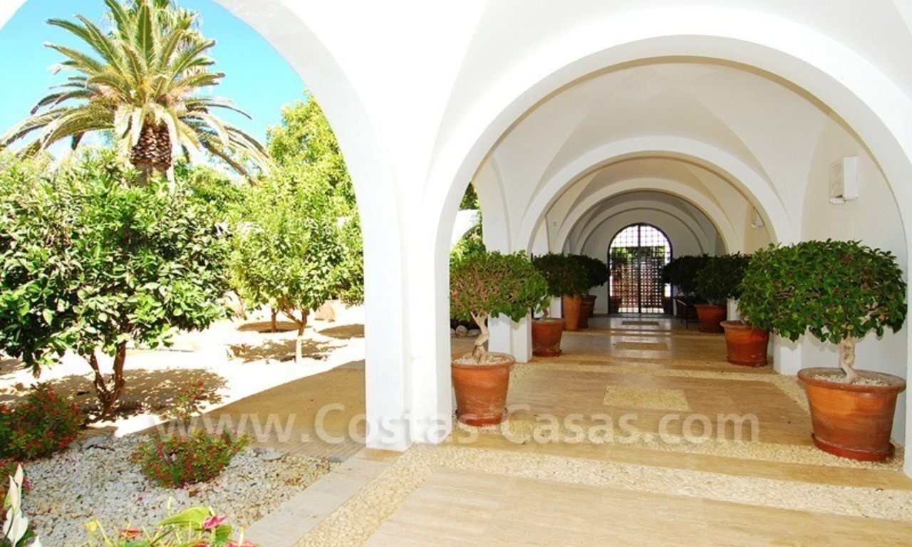 Exclusieve frontline beach villa te koop, Marbella - Estepona 28
