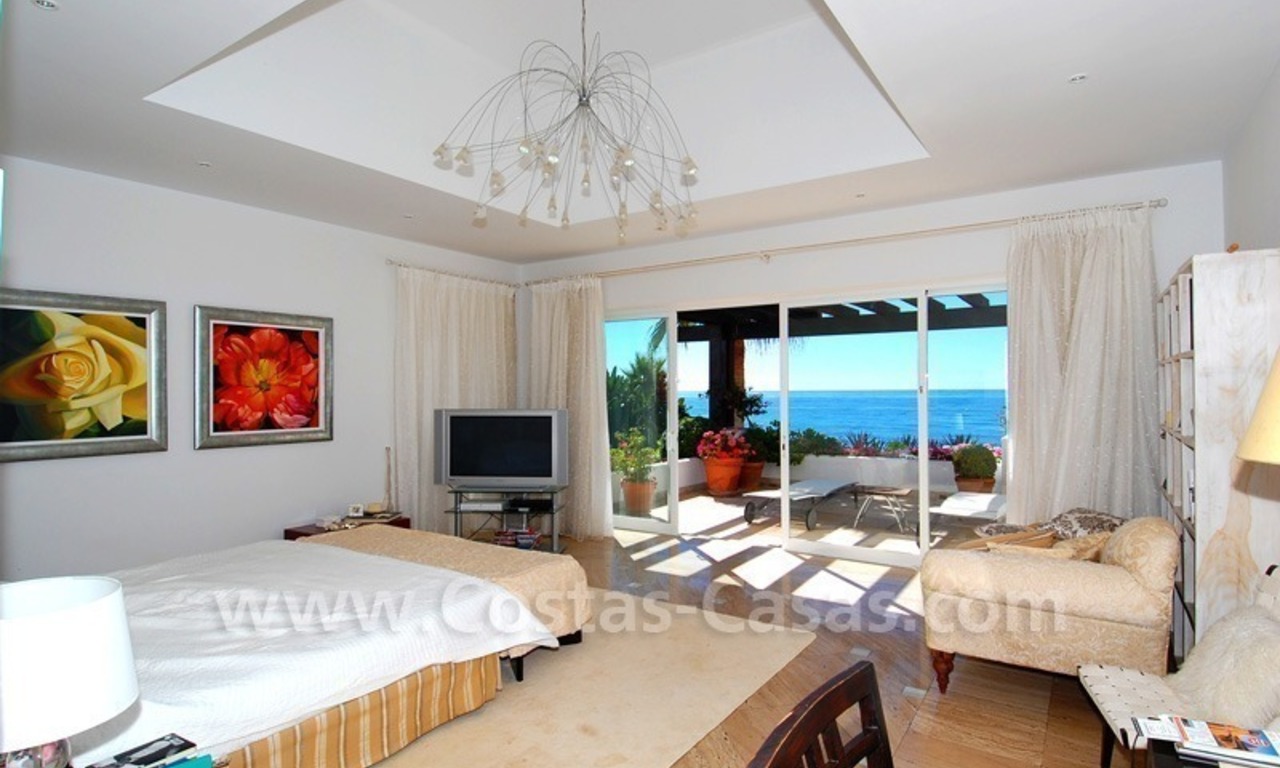 Exclusieve frontline beach villa te koop, Marbella - Estepona 22