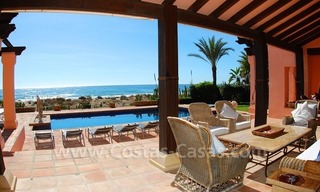Exclusieve Beachfront villa te koop, eerste lijn strand, Bahia de Marbella – Los Monteros te Marbella 10