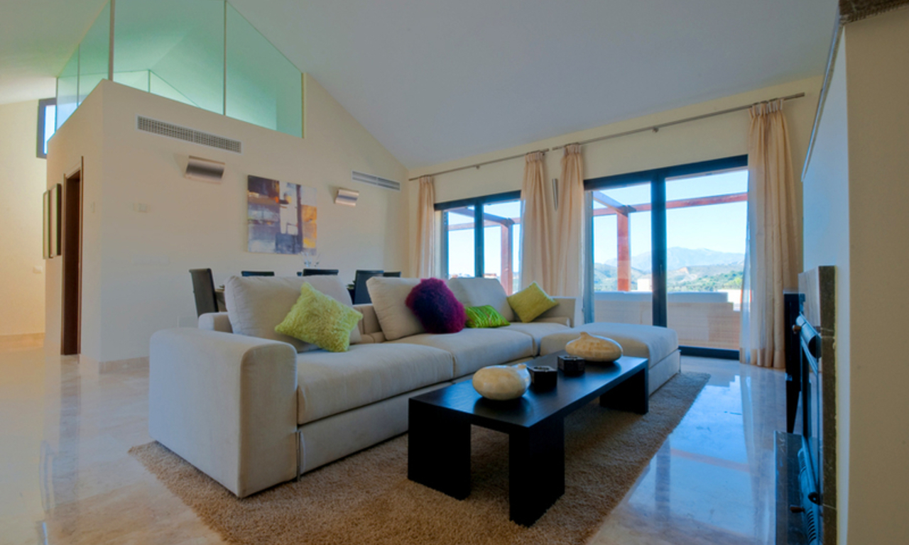 Moderne woningen te koop in het gebied van Marbella - Benahavis aan de Costa del Sol 1