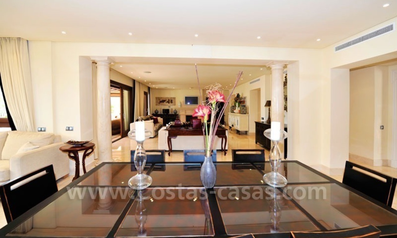 Los Monteros Playa - Marbella: Exclusief Beachfront penthouse appartement te koop 14