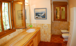 Villa te koop in Cascada de Camojan, Golden Mile, Marbella 28