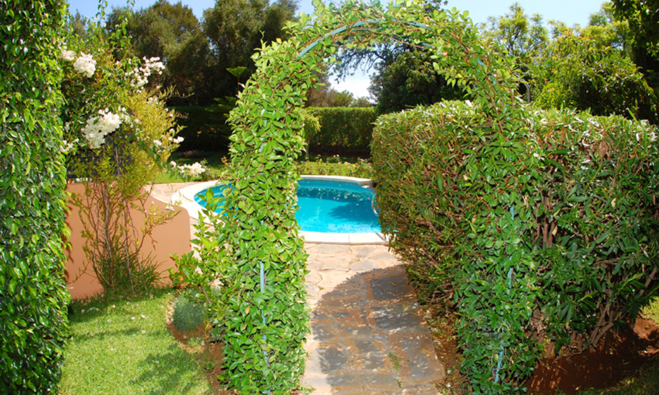 Villa te koop in Cascada de Camojan, Golden Mile, Marbella 24