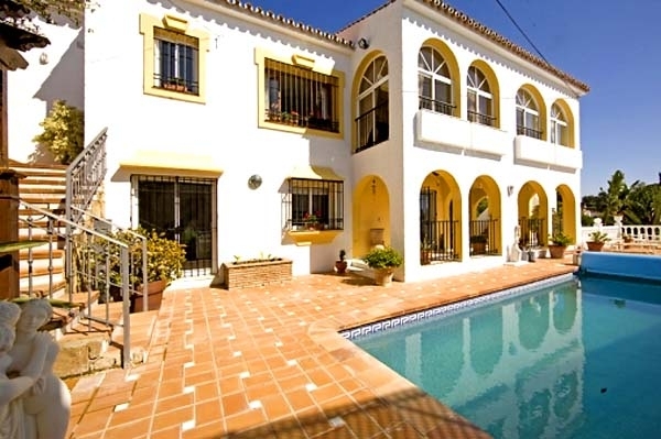 Marbella for sale: Ruime villa te koop El Rosario Marbella east