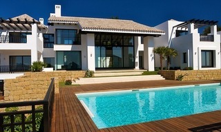 Nieuwe moderne villa te koop in exclusief golf resort te Benahavis - Marbella 4