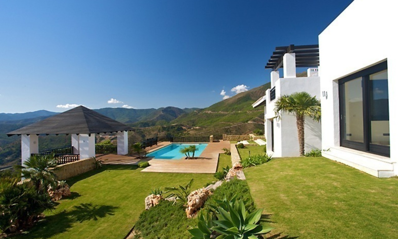 Nieuwe moderne villa te koop in exclusief golf resort te Benahavis - Marbella 5