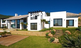 Nieuwe moderne villa te koop in exclusief golf resort te Benahavis - Marbella 6