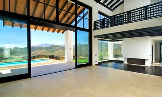 Nieuwe moderne villa te koop in exclusief golf resort te Benahavis - Marbella 10