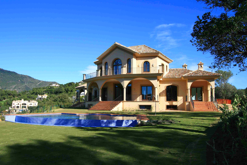 Bargain! Nieuwe villa te koop in La Zagaleta te Benahavis – Marbella