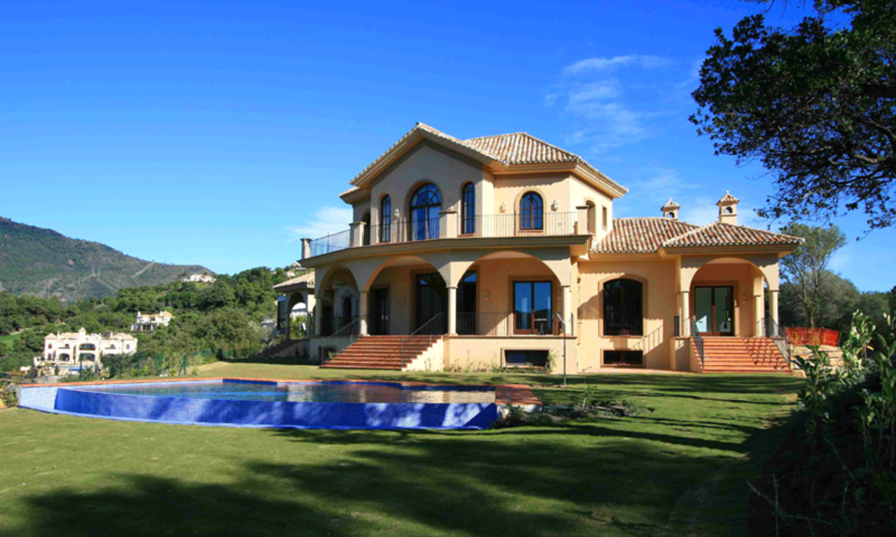 Bargain! Nieuwe villa te koop in La Zagaleta te Benahavis – Marbella 0