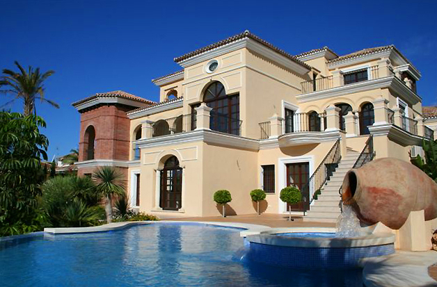 Nieuwe luxe villa te koop in het gebied Marbella - Benahavis
