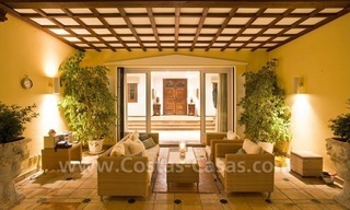 Exclusieve villa te koop, prestigieuze urbanisatie, Marbella – Benahavis, met een spectaculair panoramisch uitzicht 2