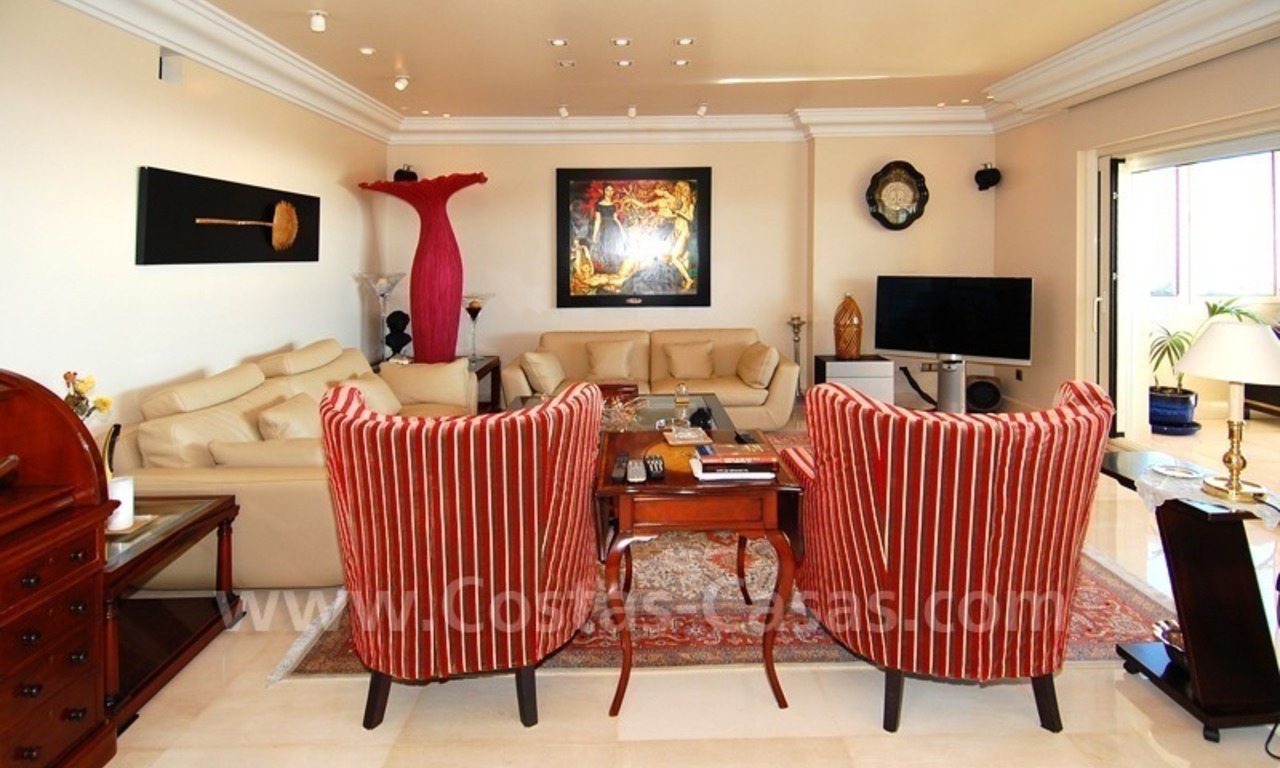 Luxe penthouse appartement te koop in Sierra Blanca, Marbella 9