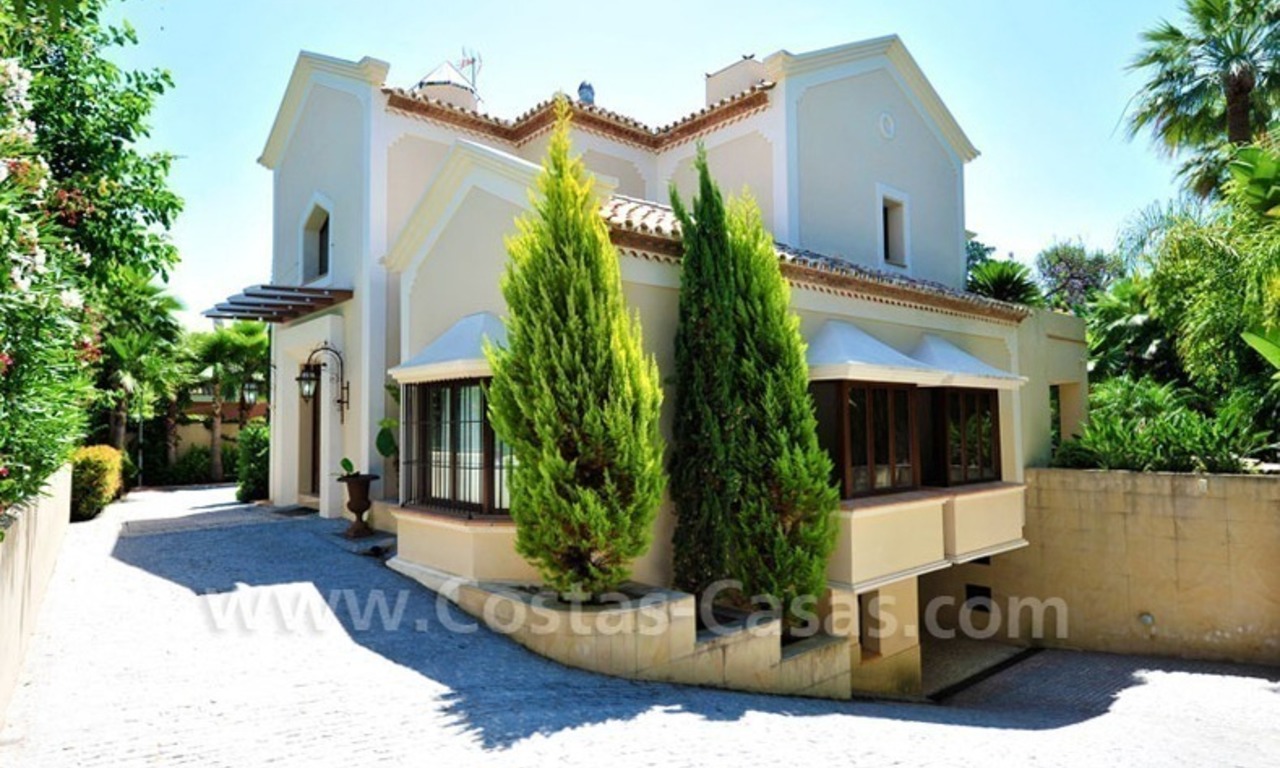 Exclusieve villa te koop, beachside Golden Mile in Marbella 9