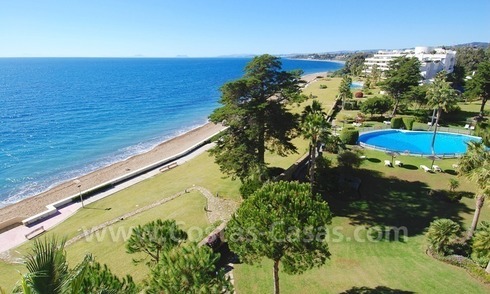 Beachfront apppartementen en penthouses te koop, eerstelijnstrand complex, New Golden Mile, Marbella - Estepona 