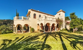 Villa in klassieke stijl te koop in El Madroñal te Benahavis - Marbella 22030 