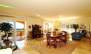Prachtige luxe villa te koop in oost Marbella 10
