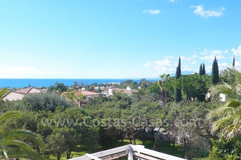 Investeringseigendom - te renoveren villa te koop beachside Marbella oost
