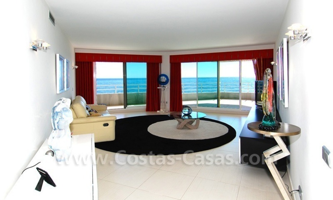 Beachfront modern appartement te koop, Golden Mile, Marbella 10