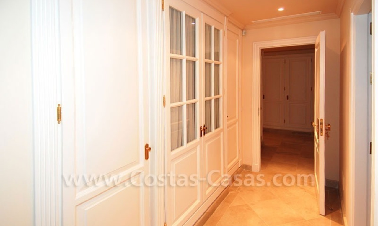 Ruim luxe appartement te koop in Nueva Andalucia te Marbella 20