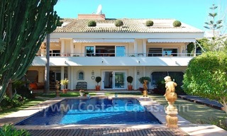 Frontline golf villa te koop, Marbella, dichtbij strand 8