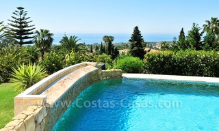 Opportuniteit! Luxe villa te koop in Sierra Blanca te Marbella 12